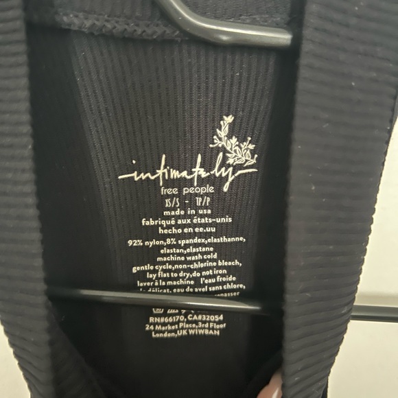 High neck tank - Picture 3 of 3